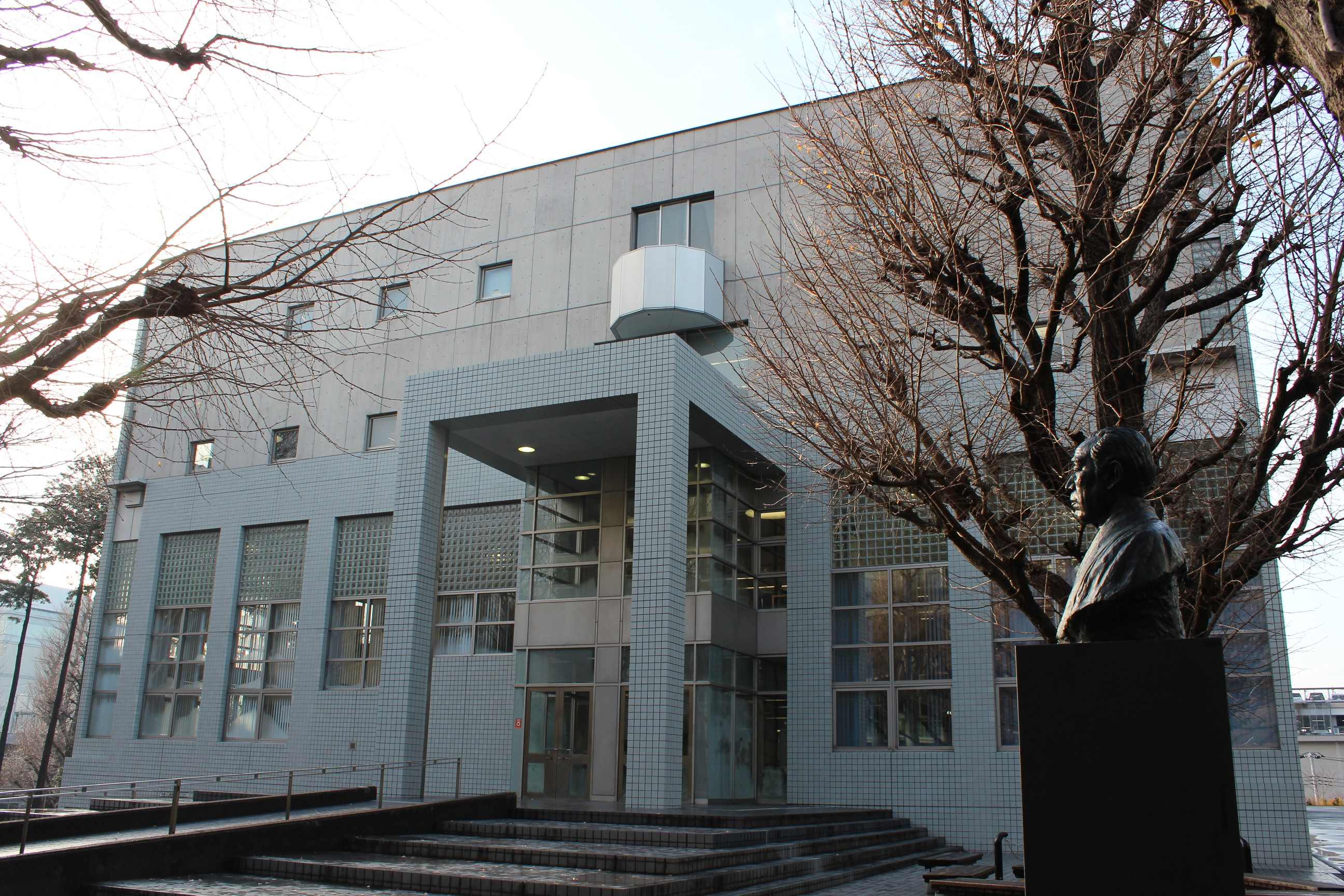Keio Media Center at Hiyoshi campus
